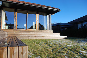 Trappeamfi, kontakt med hagen