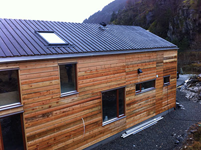 Fasade, under bygging