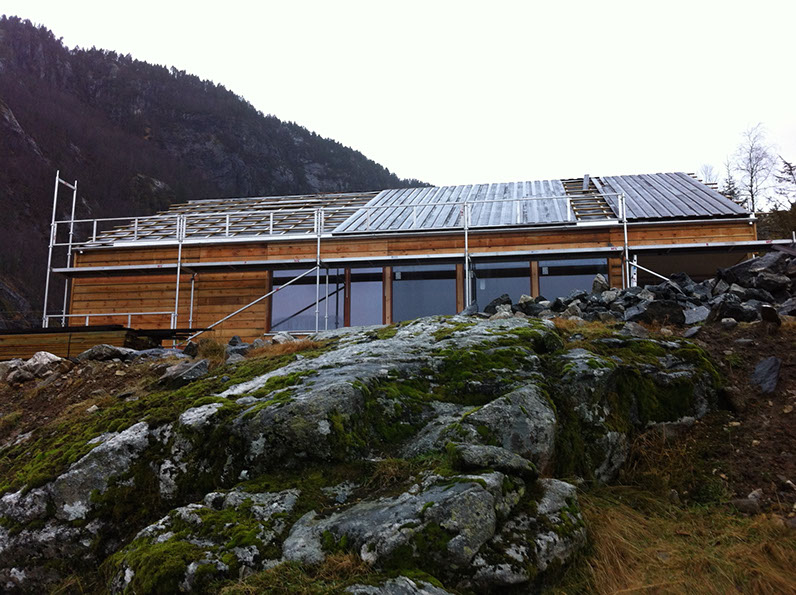 Fasade, under bygging